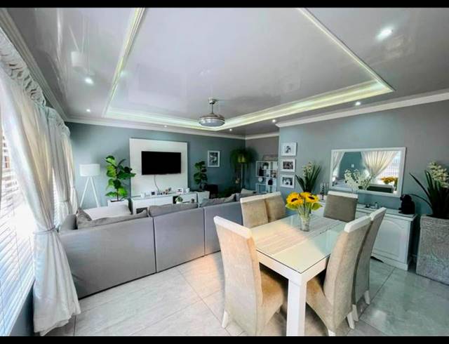 4 BEDROOM HOUSE FOR SALE IN BRACKENDOWNS